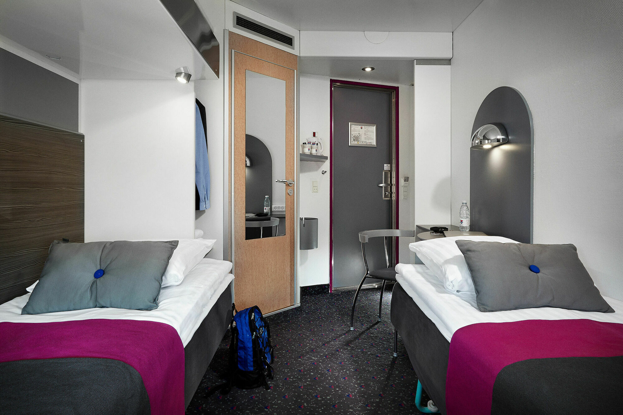 Express Hotel